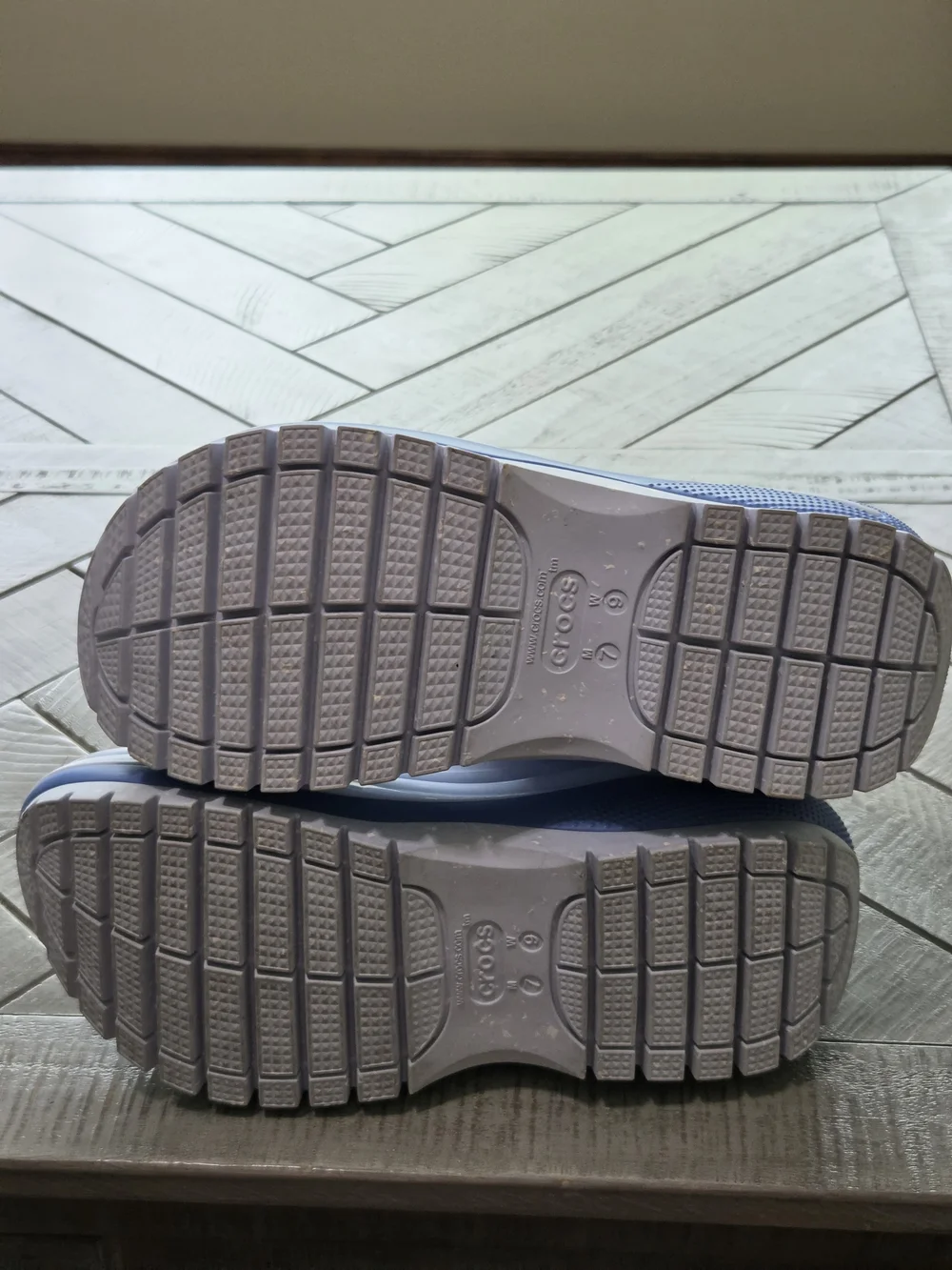 CROCS platform sandals